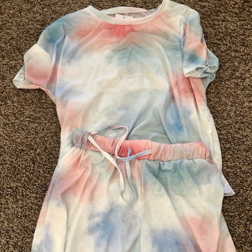 Jane.com boutique matching tie dye set